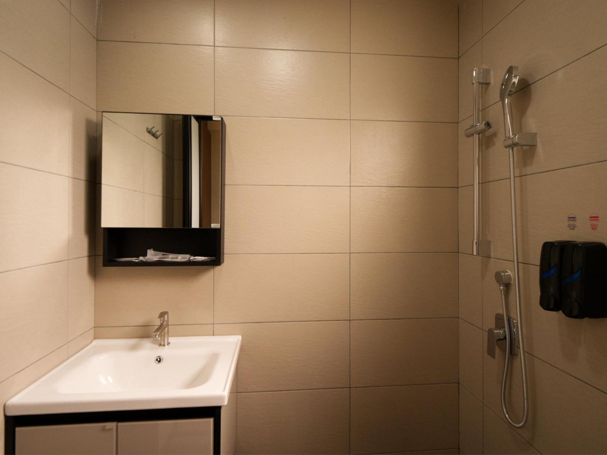 Weiss Hotels Kepong Baru Kampong Jawa Tengah Zimmer foto